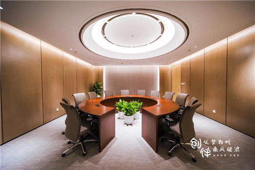 首創(chuàng)高科首個硬科技產(chǎn)業(yè)孵化器“創(chuàng)伴空間”正式開業(yè)——科技企業(yè)孵化新篇章